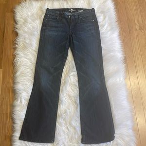 Vintage seven for all mankind boot cut jeans. “Kimmie”
